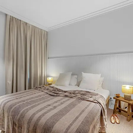 Apartment 2br Boutique-apartment In Cannes, Strand- Und Zentrumsnah 10-15 Minuten Cannes