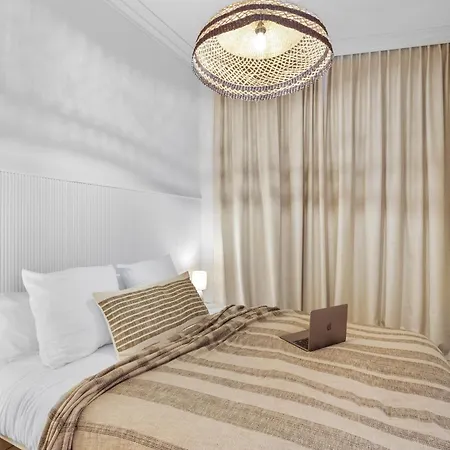 Apartment 2br Boutique-apartment In Cannes, Strand- Und Zentrumsnah 10-15 Minuten *